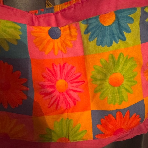 Handmade Spring Flowers Women’s Tote 12x16 Interior Exterior Pocket Flower Clasp - Picture 11 of 13